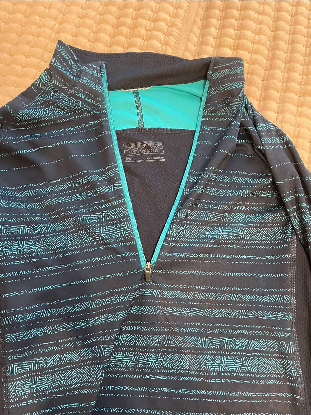 Patagonia Black & Teal Patterned Quarter-Zip Pullover